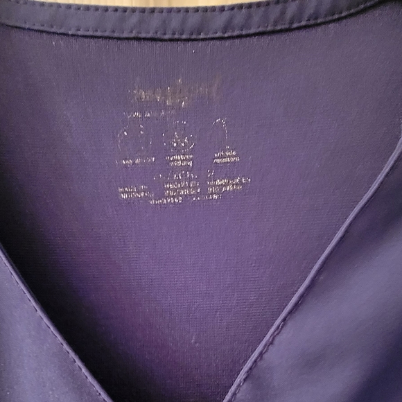 Navy scrub top with gold zippers - Picture 3 of 4